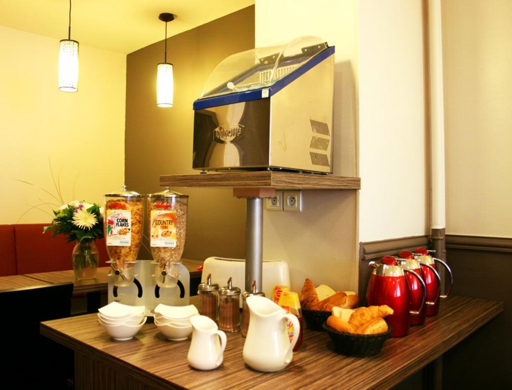 פריז Hotel Amarys Simart מראה חיצוני תמונה